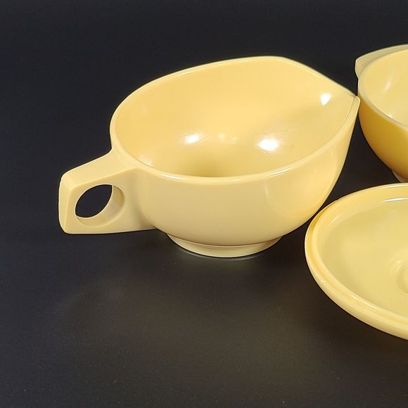 Vintage Harmony House Catalina Melmac Yellow Cream Sugar Set - Picture 5 of 6